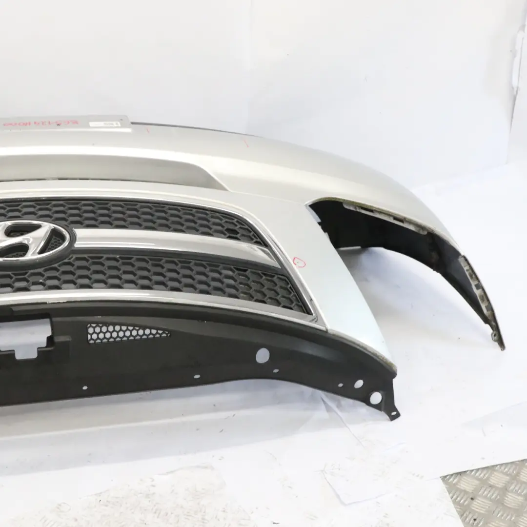 Front Bumper Trim Panel Covering Sleek Silver Metallic to Hyundai H-1 with Part number 865124H000 Hyundai H-1 Front Bumper Trim Panel Covering Sleek Silver Metallic - SKU 865124H000-SLS - Part number 865124H000