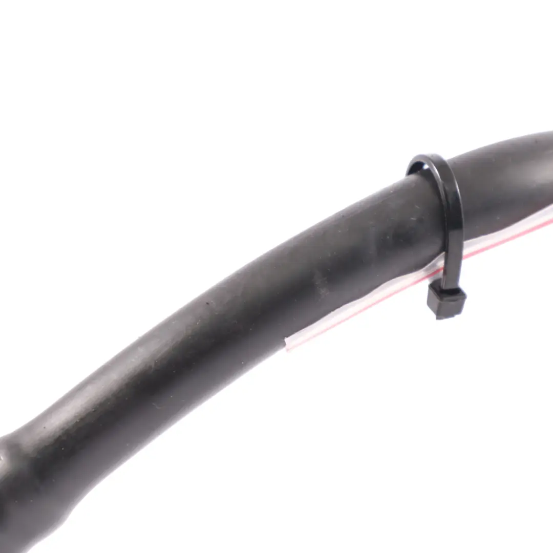 Benzina B46 B48 Serbatoio carburante sfiato Tubo flessibile per BMW G20 320i con numero di parte 8665235 BMW G20 320i Benzina B46 B48 Serbatoio carburante sfiato Tubo flessibile - SKU 8665235 - Numero di parte 8665235