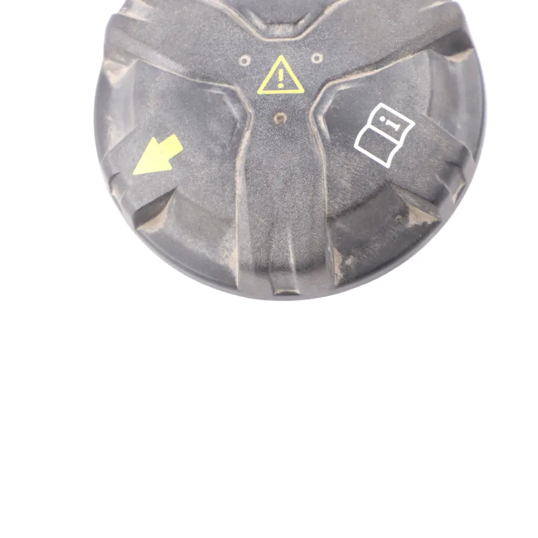 Screw Cap Cover Fuel Tank to BMW G20 G21 Z4 G29 with Part number 8665638 BMW G20 G21 Z4 G29 Screw Cap Cover Fuel Tank - SKU 8665638 - Part number 8665638