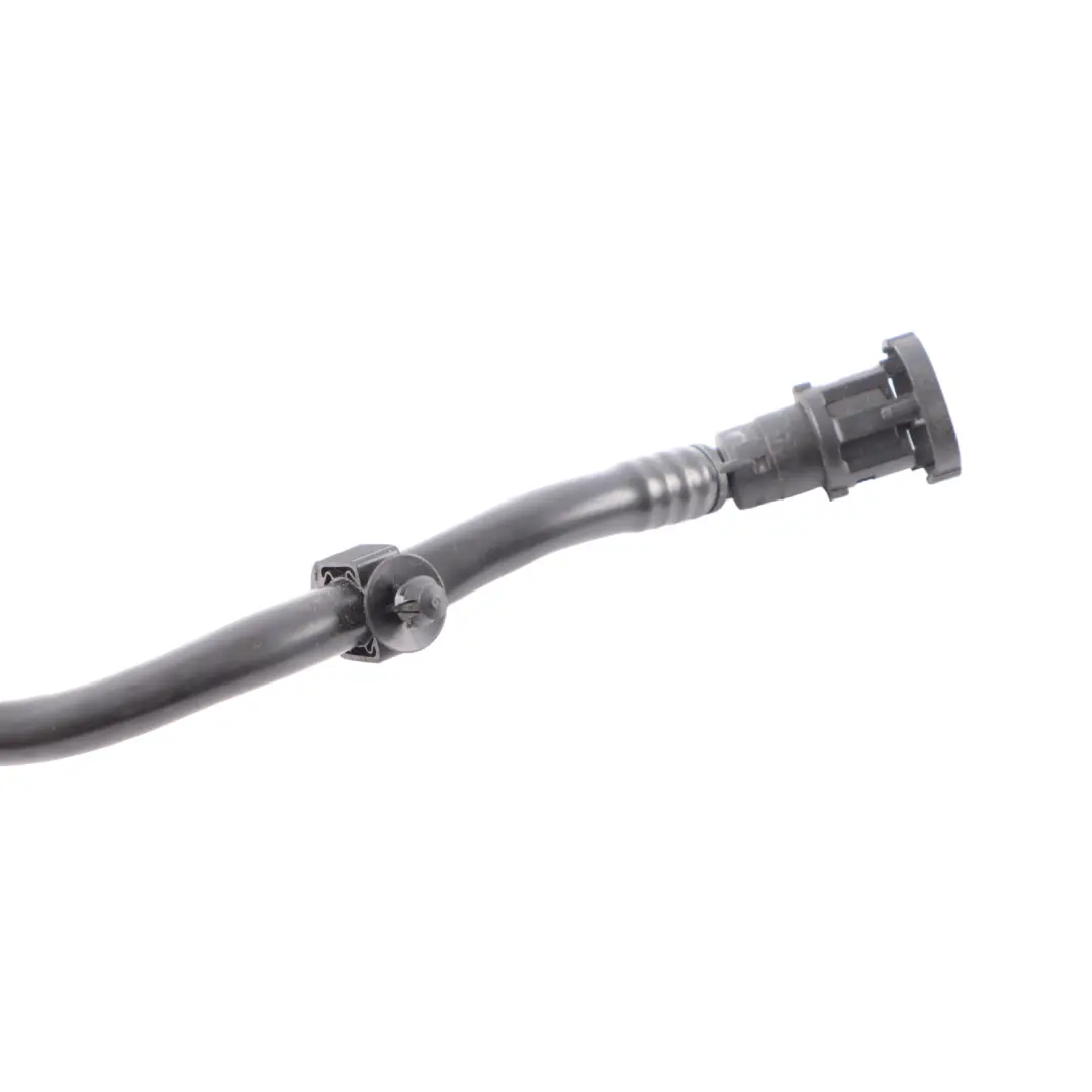 G38 LCI Vacuum Pipe Hose Engine Vacuum Line to BMW G30 G31 with Part number 8668486 BMW G30 G31 G38 LCI Vacuum Pipe Hose Engine Vacuum Line - SKU 8668486 - Part number 8668486