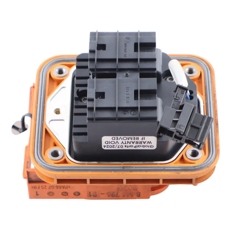 G38 HV High Voltage Connector Housing Cover Trim to BMW G11 G12 G20 G30 with Part number 8679679 BMW G11 G12 G20 G30 G38 HV High Voltage Connector Housing Cover Trim - SKU 8679679 - Part number 8679679