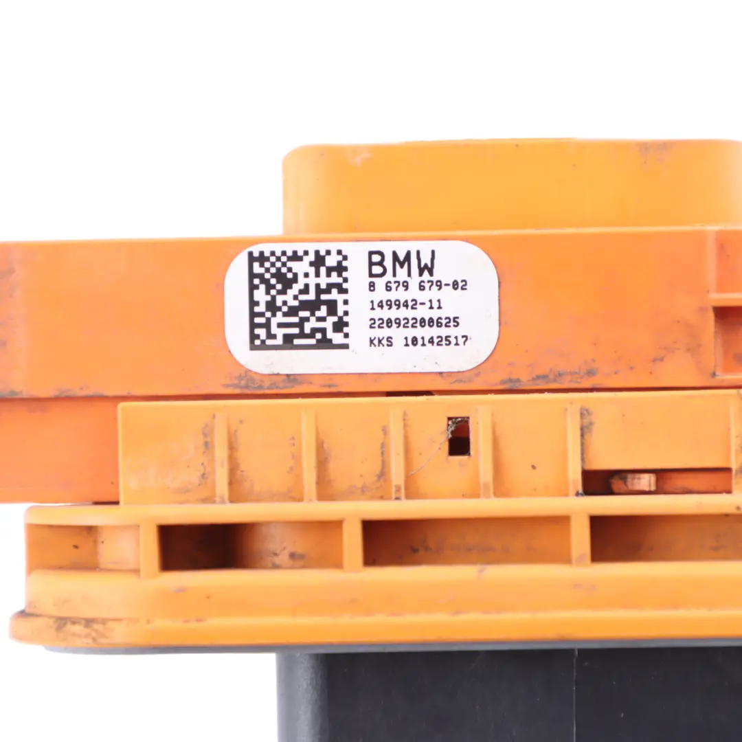 G38 HV High Voltage Connector Housing Cover Trim to BMW G11 G12 G20 G30 with Part number 8679679 BMW G11 G12 G20 G30 G38 HV High Voltage Connector Housing Cover Trim - SKU 8679679 - Part number 8679679