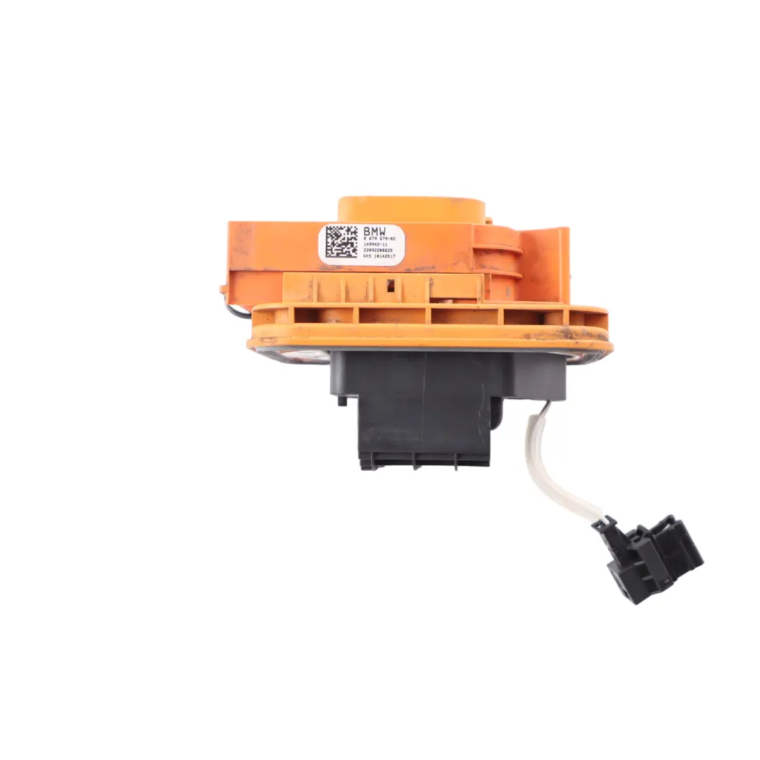 G38 HV High Voltage Connector Housing Cover Trim to BMW G11 G12 G20 G30 with Part number 8679679 BMW G11 G12 G20 G30 G38 HV High Voltage Connector Housing Cover Trim - SKU 8679679 - Part number 8679679