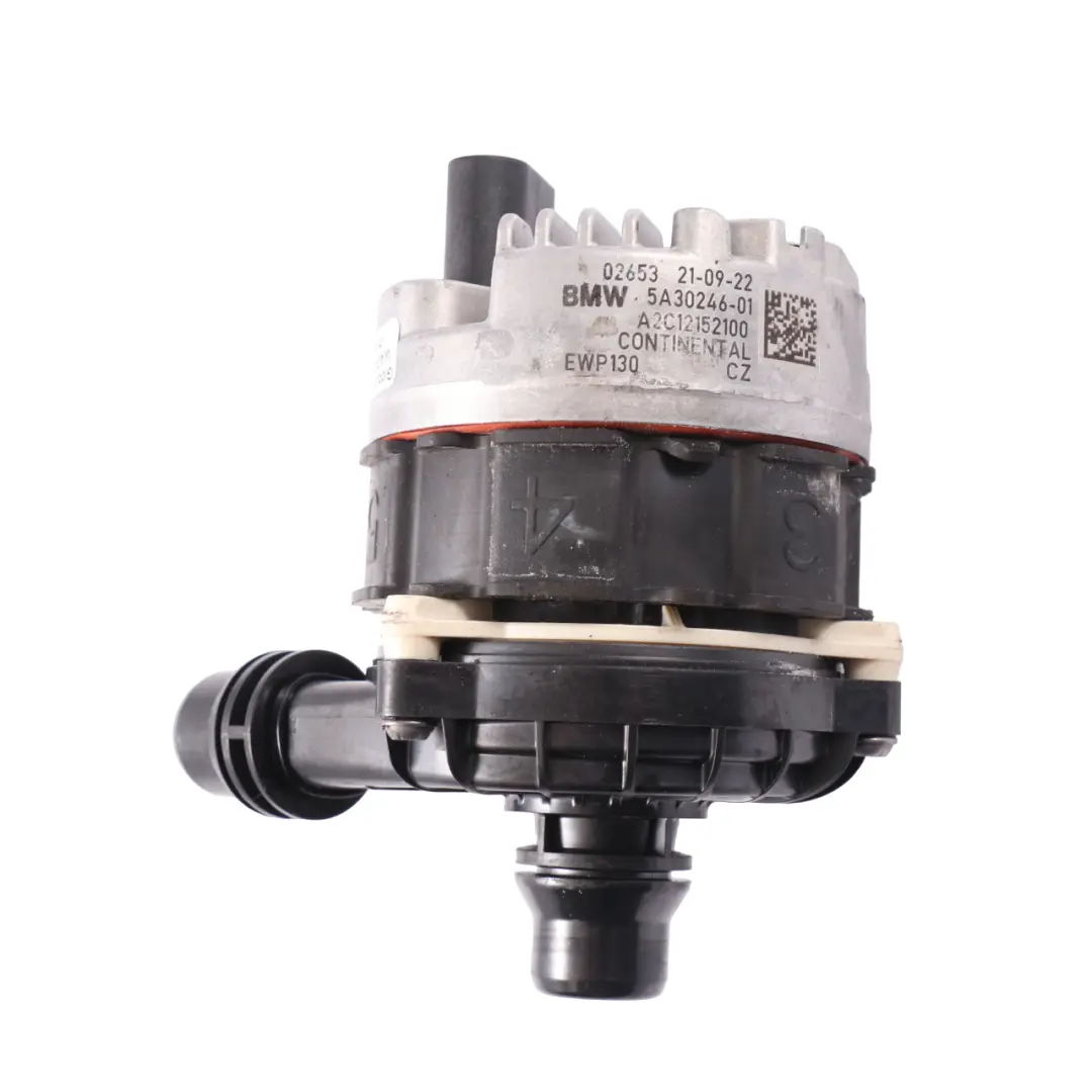 BMW F98 Bomba Auxiliar de Agua Refrigerante - SKU 8686899-1 - Número de pieza 8686899
