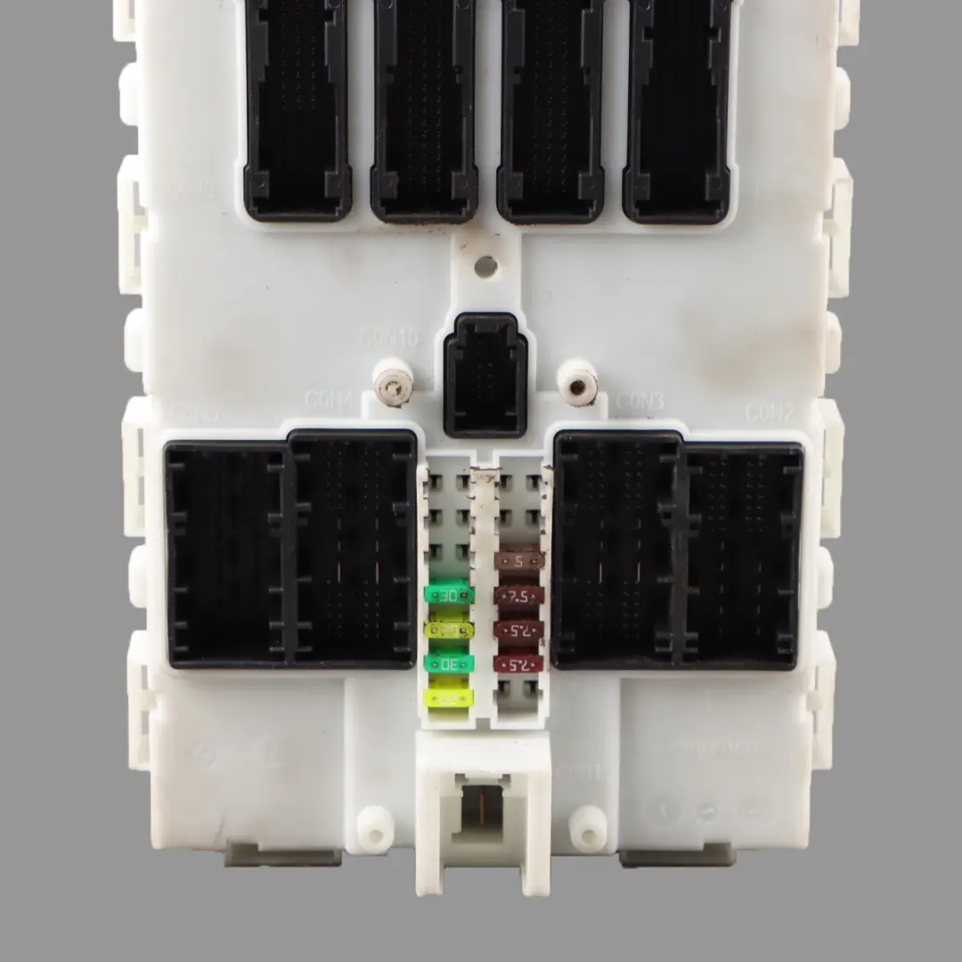 Body Control Comfort Module Unit FEM ECU to BMW F20 F30 F80 F82 F87 with Part number 8707674 BMW F20 F30 F80 F82 F87 Body Control Comfort Module Unit FEM ECU - SKU 8707674 - Part number 8707674