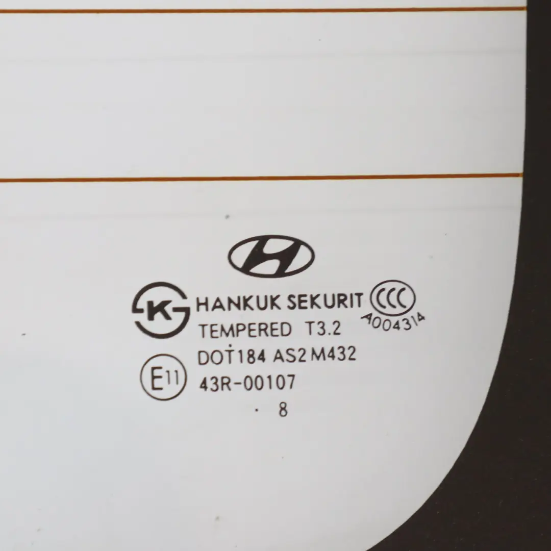 Portellone posteriore finestra sinistra vetro AS2 per Hyundai H-1 con numero di parte 87110-4H830 Hyundai H-1 Portellone posteriore finestra sinistra vetro AS2 - SKU 87110-4H830 - Numero di parte 87110-4H830