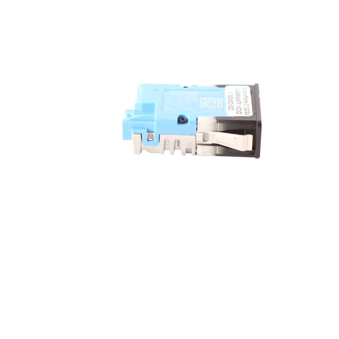 USB Port BMW F40 G20 G30 Mini F54 F60 Socket Plug Panel Connection to with Part number 8711940 USB Port BMW F40 G20 G30 Mini F54 F60 Socket Plug Panel Connection - SKU 8711940 - Part number 8711940