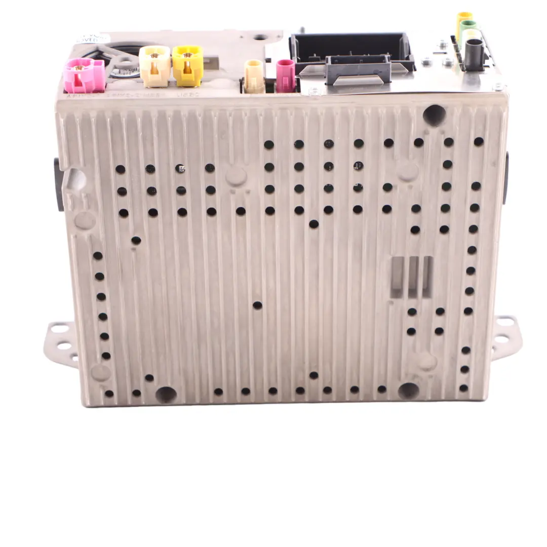 Head Unit Media Navigation Headunit Player Controller to BMW F10 F20 F30 with Part number 8714316 BMW F10 F20 F30 Head Unit Media Navigation Headunit Player Controller - SKU 8714316 - Part number 8714316