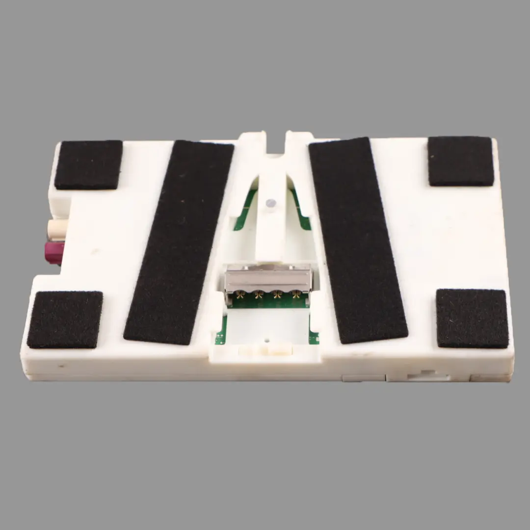 Telematics Control Module ECU Unit to BMW G30 with Part number 8720294 BMW G30 Telematics Control Module ECU Unit - SKU 8720294 - Part number 8720294