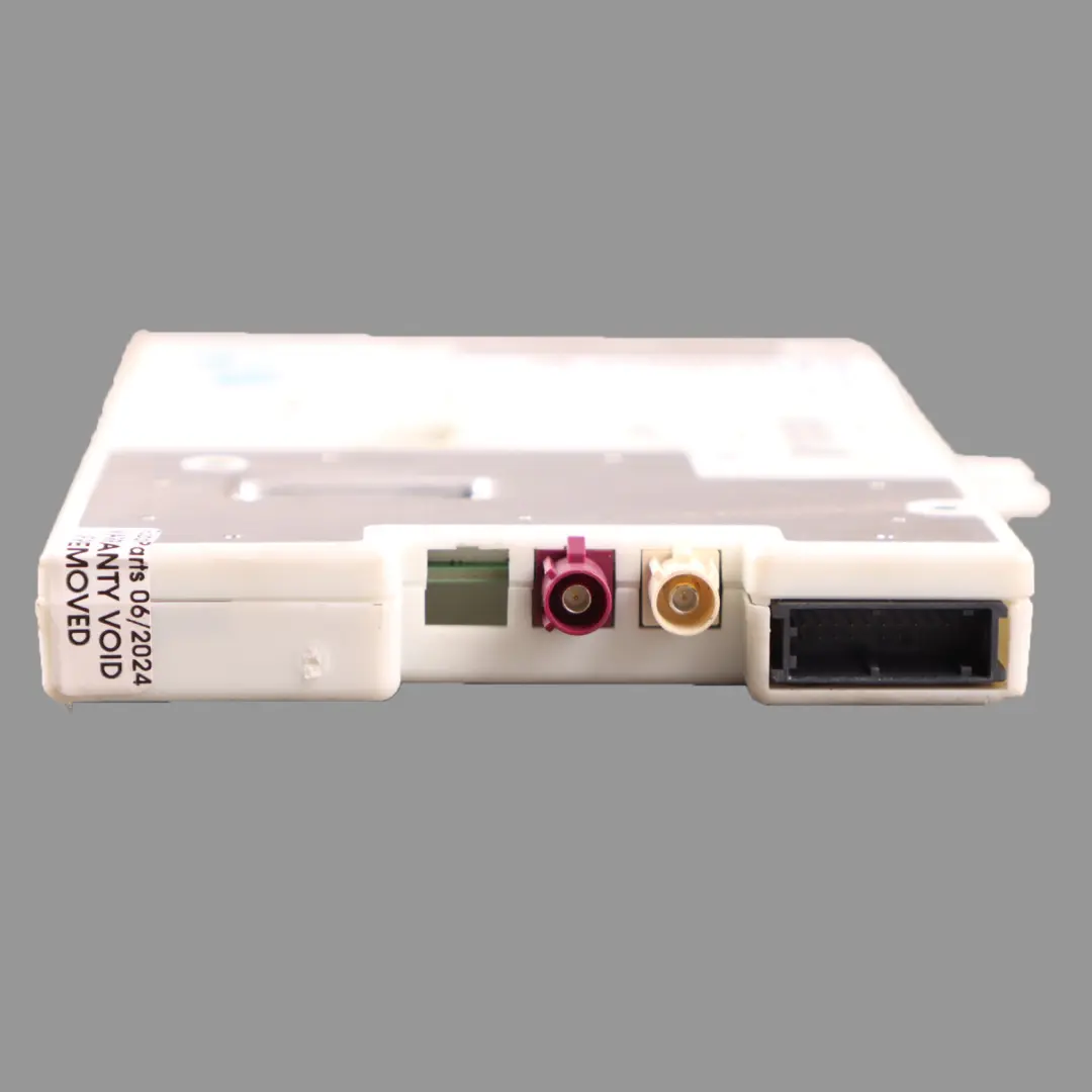 Telematics Control Module ECU Unit to BMW G30 with Part number 8720294 BMW G30 Telematics Control Module ECU Unit - SKU 8720294 - Part number 8720294