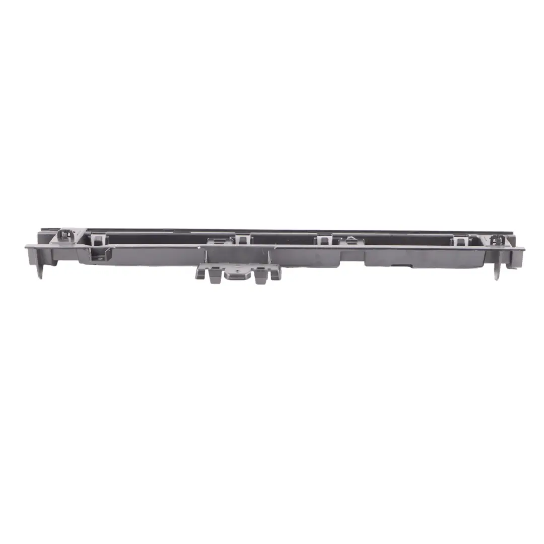 BMW G26 Support Jupe Latérale Fixation Guide Milieu Droit - SKU 8737092 - Numéro de pièce 8737092