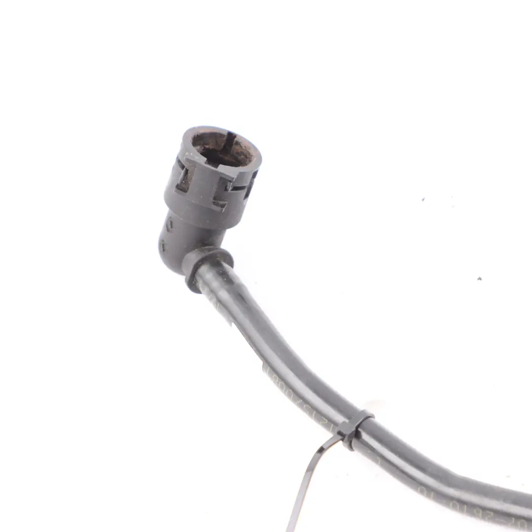 Expansion Tank Ventilation Pipe Hose Line to BMW F30 LCI Hybrid with Part number 8740116 BMW F30 LCI Hybrid Expansion Tank Ventilation Pipe Hose Line - SKU 8740116 - Part number 8740116