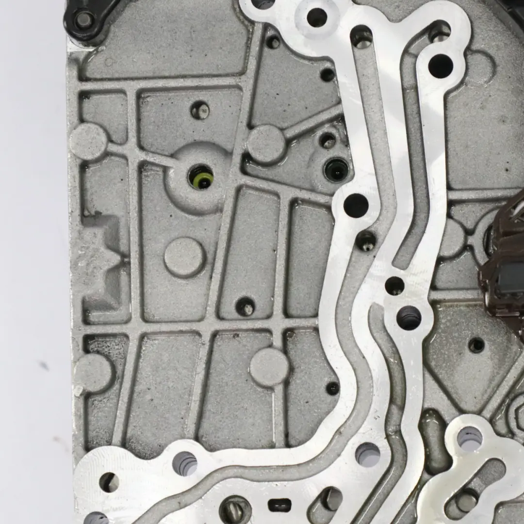 Automatik-Getriebe Mechatronikeinheit GA8HP51Z für BMW G01 G02 G05 G20 G30 mit Teilenummer 8743425 BMW G01 G02 G05 G20 G30 Automatik-Getriebe Mechatronikeinheit GA8HP51Z - SKU 8743425 - Teilenummer 8743425