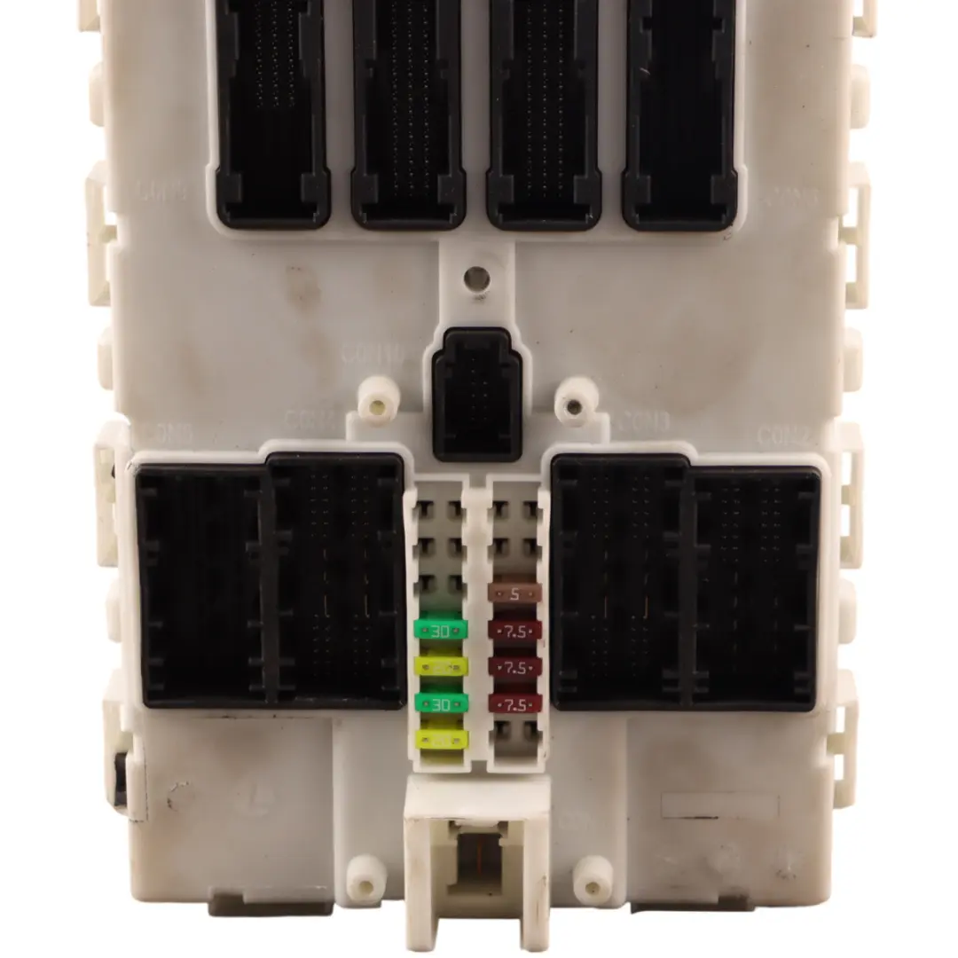 BMW F30 Caja Fusibles Delantera Módulo Control Carrocería ECU BCM - SKU 8781423 - Número de pieza 8781423