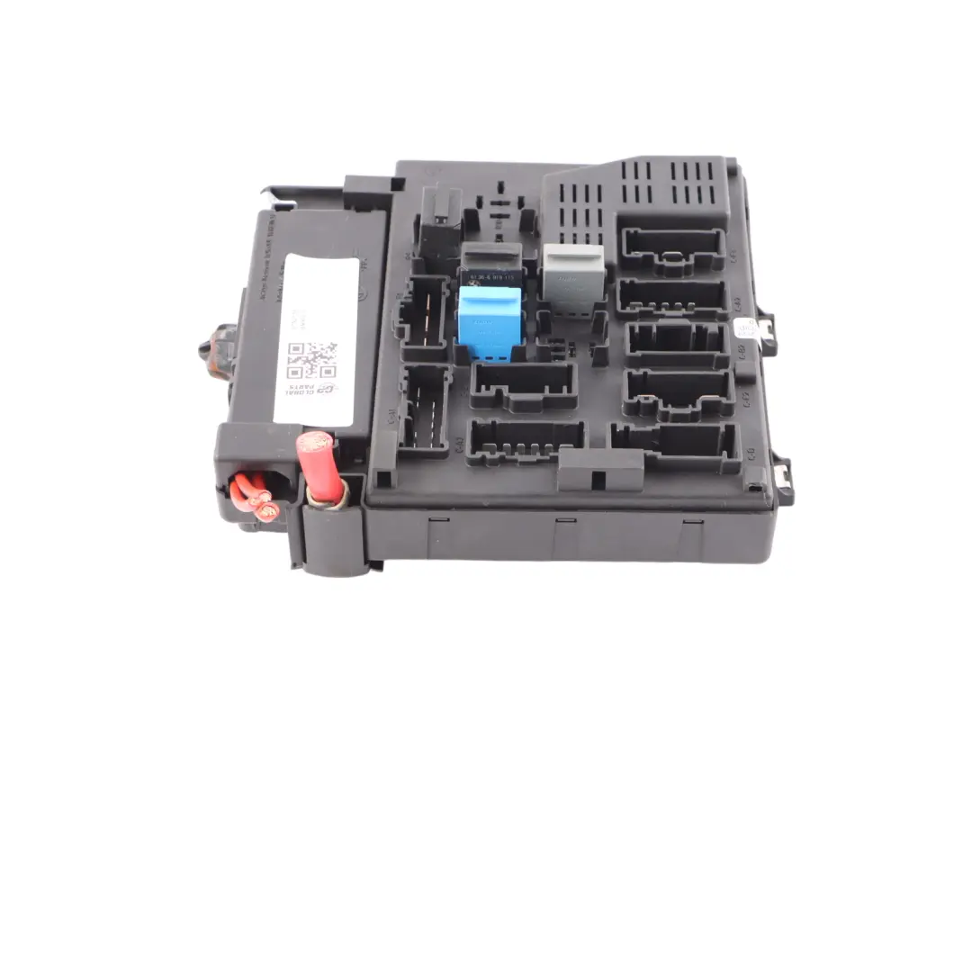 Boîte De Distribution De Fusibles Intérieurs 8384629 pour BMW Z4 E85 E86 à propos du numéro de pièce 6911922 BMW Z4 E85 E86 Boîte De Distribution De Fusibles Intérieurs 8384629 - SKU 6911922 - Numéro de pièce 6911922