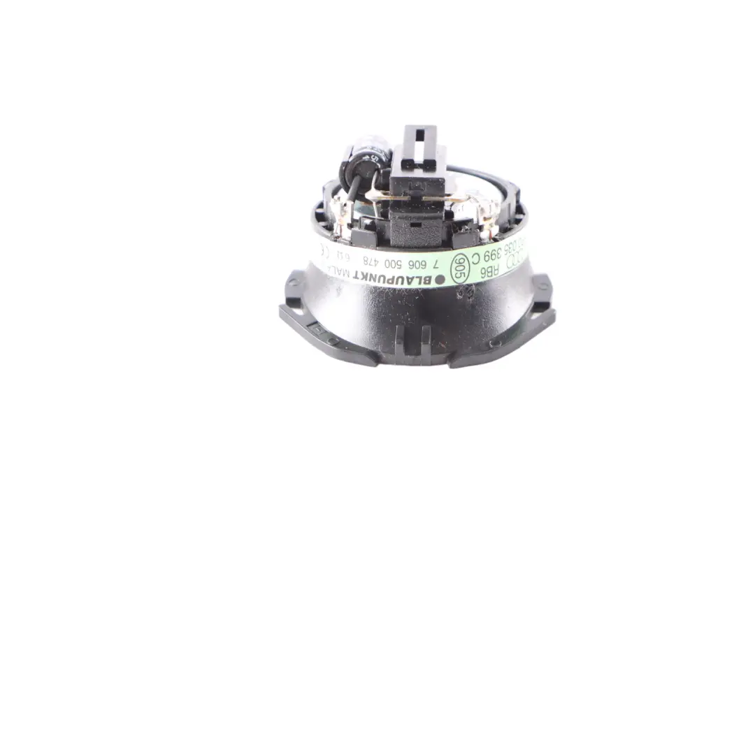 Altoparlante porta anteriore sinistro destro Tweeter per Audi A3 8P con numero di parte 8P0035399C Audi A3 8P Altoparlante porta anteriore sinistro destro Tweeter - SKU 8P0035399C - Numero di parte 8P0035399C