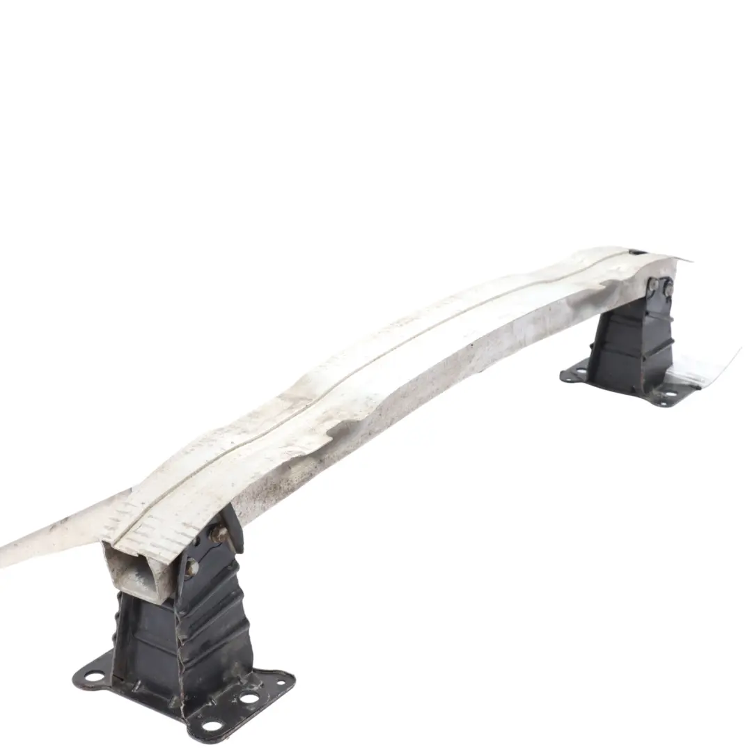 Barre de protection de pare chocs arrière pour Audi A4 B8 à propos du numéro de pièce 8P0807113F Audi A4 B8 Barre de protection de pare chocs arrière - SKU 8P0807113F - Numéro de pièce 8P0807113F