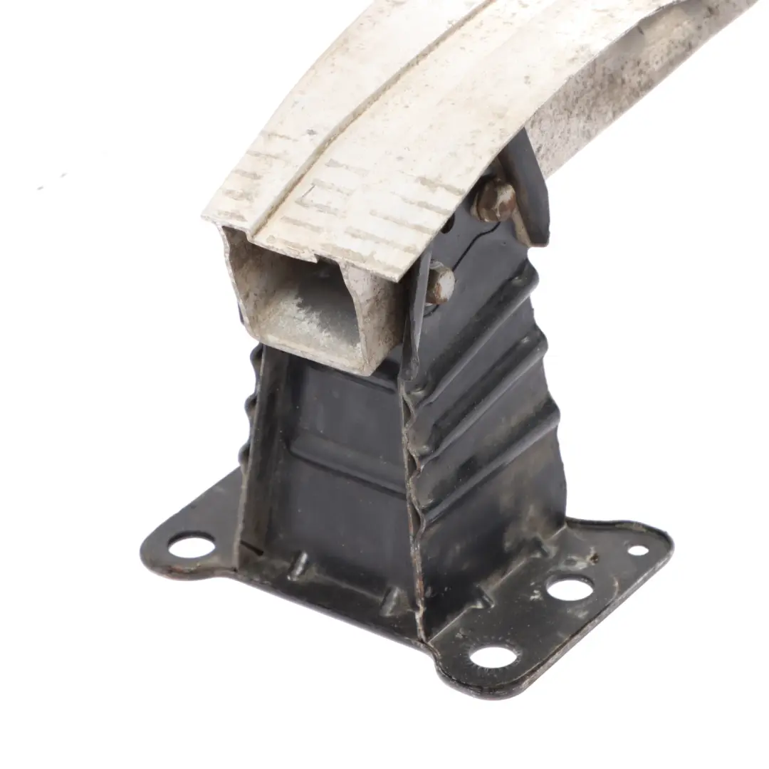 Audi A3 8P Soporte de refuerzo de parachoques trasero - SKU 8P0807113F - Número de pieza 8P0807113F