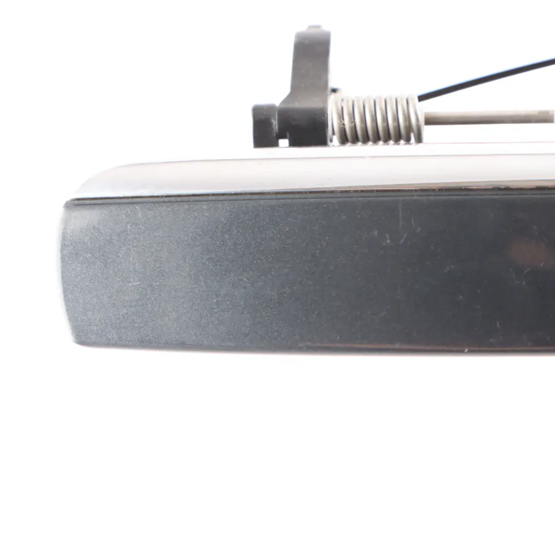 Tirador Puerta Delantera Trasera Exterior Gris Meteoro Z7H 8P0837207 para Audi A3 8P con número de pieza 8P0837207-MGR Audi A3 8P Tirador Puerta Delantera Trasera Exterior Gris Meteoro Z7H 8P0837207 - SKU 8P0837207-MGR - Número de pieza 8P0837207-MGR