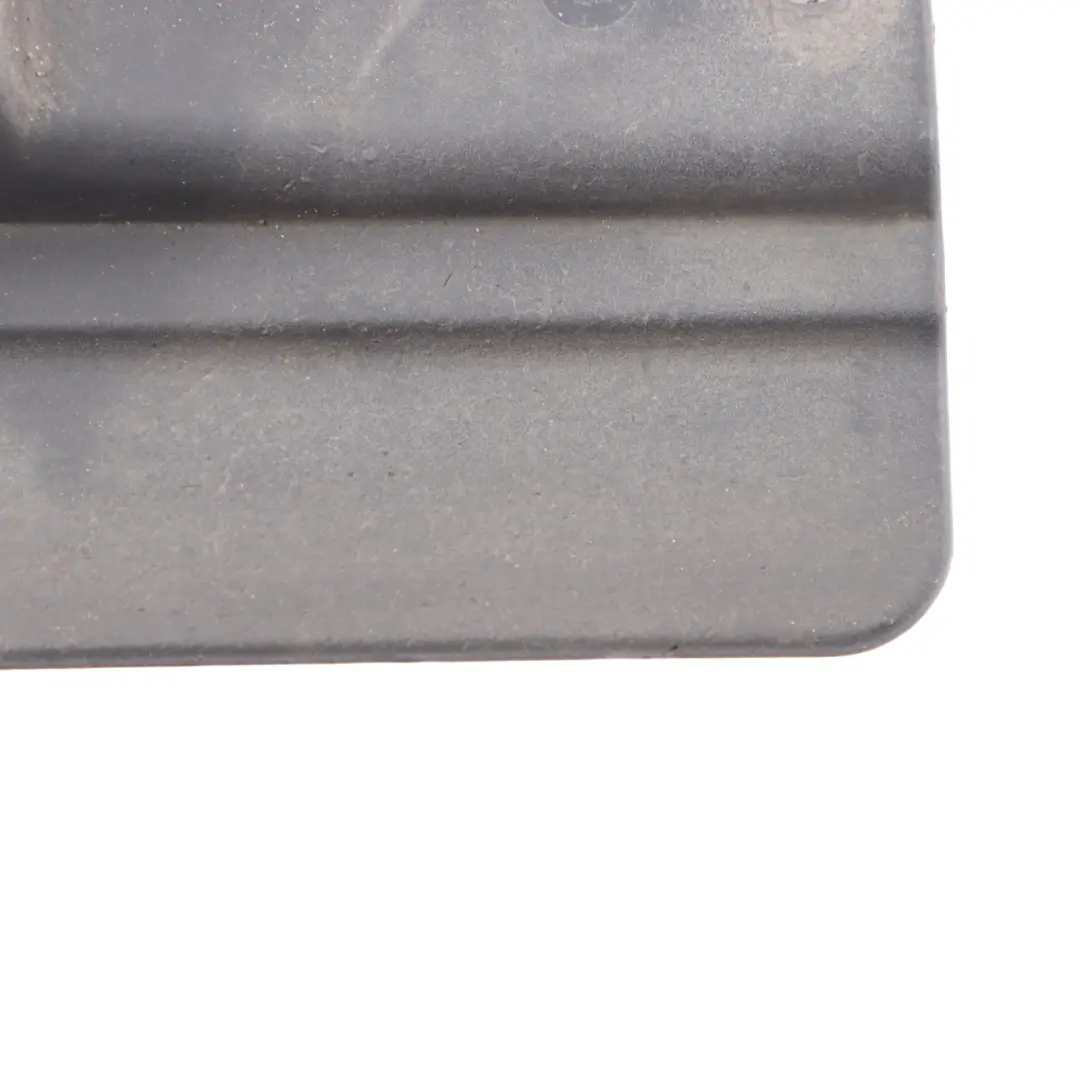 Parafango Passaruota Posteriore Destro Paraspruzzi Pannello Trim per Audi A3 8P con numero di parte 8P0853834C Audi A3 8P Parafango Passaruota Posteriore Destro Paraspruzzi Pannello Trim - SKU 8P0853834C - Numero di parte 8P0853834C