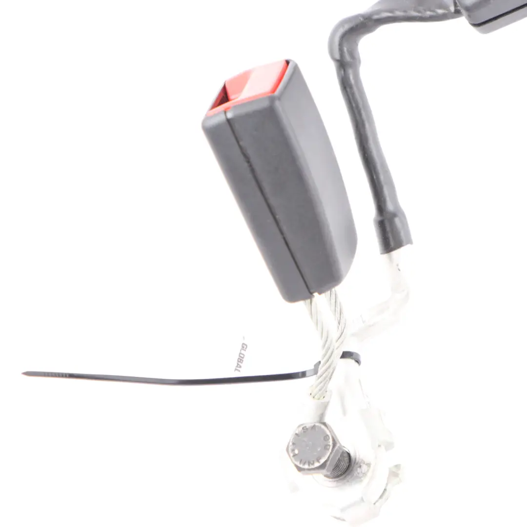 Audi A3 8P Sportback Siège arrière central double boucle de ceinture - SKU 8P0857739C - Numéro de pièce 8P0857739C