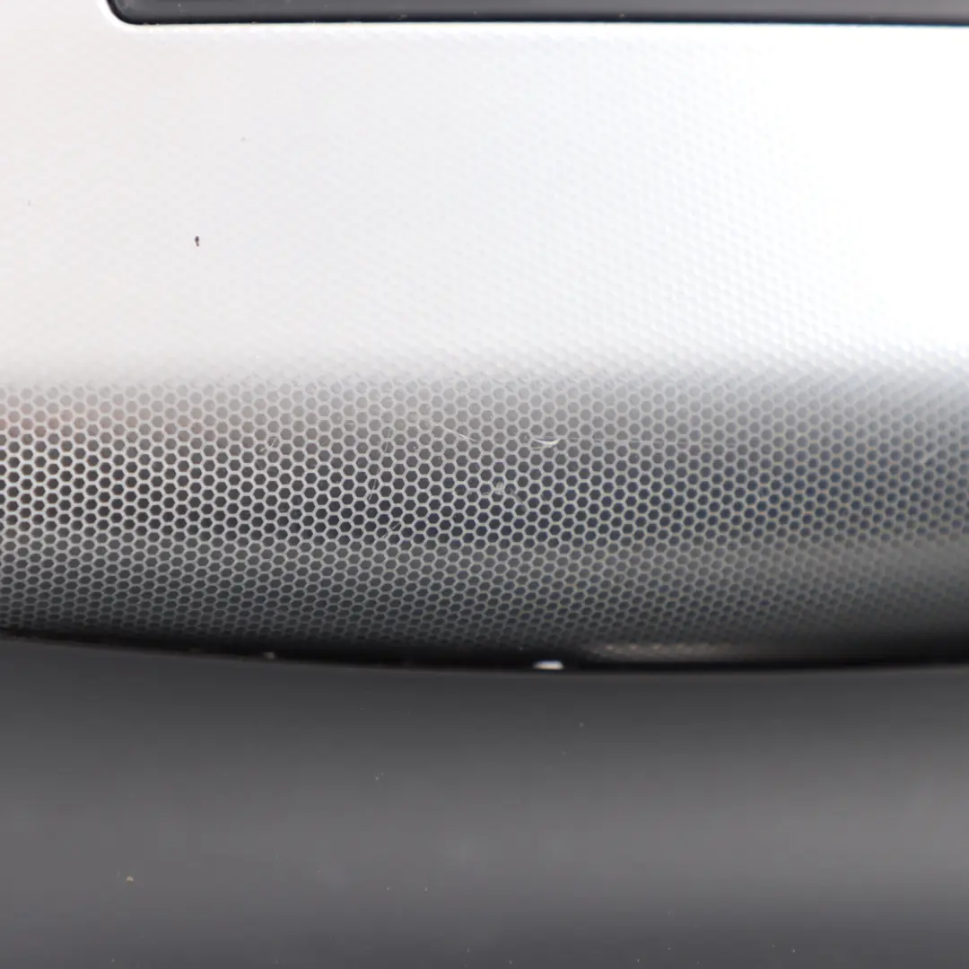 Audi A3 8P Couvercle compartiment rangement plateau console centrale - SKU 8P0857951 - Numéro de pièce 8P0857951