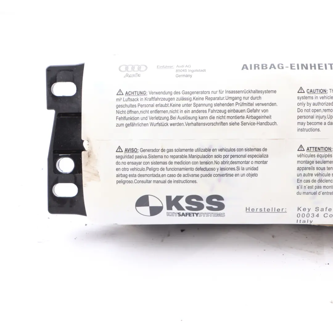 Audi A3 8P Salpicadero Módulo de Aire Lado del Pasajero Delantero - SKU 8P0880202D - Número de pieza 8P0880202D