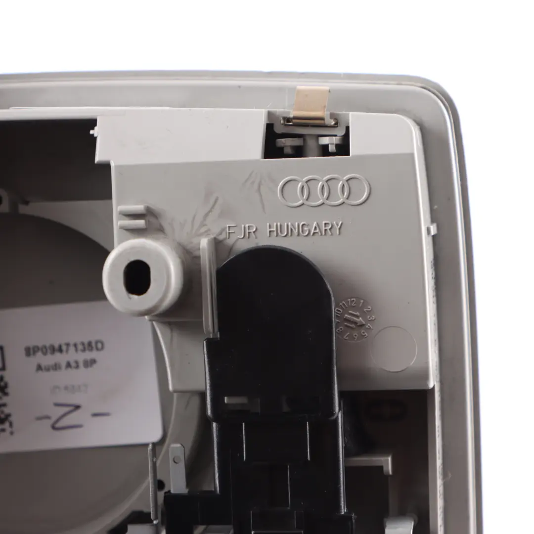 Audi A3 8P Front Roof Light Interior Reading Lamp Switch Panel - SKU 8P0947135D - Part number 8P0947135D