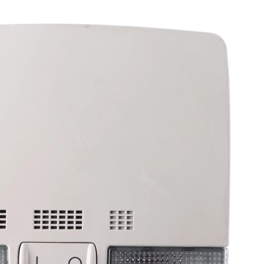 Luce anteriore tetto Pannello interruttore lampada lettura interna per Audi A3 8P con numero di parte 8P0947135D Audi A3 8P Luce anteriore tetto Pannello interruttore lampada lettura interna - SKU 8P0947135D - Numero di parte 8P0947135D