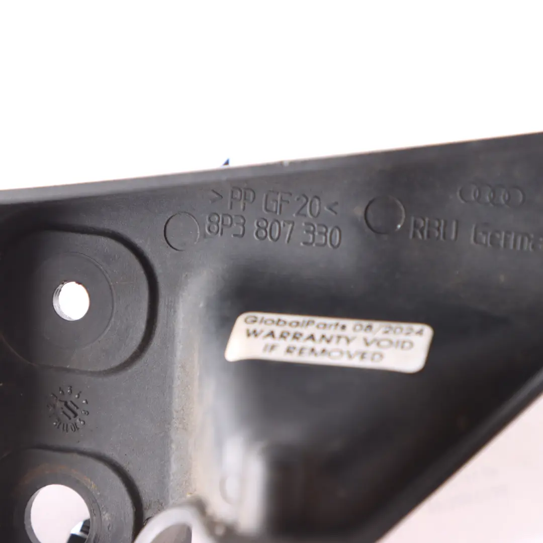 Uchwyt Ślizg Zderzaka Prawy Tył do Audi A3 8P o numerze 8P3807330 Audi A3 8P Uchwyt Ślizg Zderzaka Prawy Tył - SKU 8P3807330 - Numer Części 8P3807330