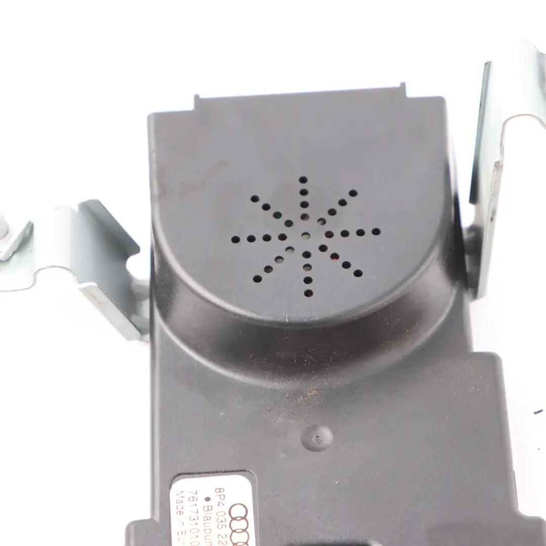 Audi A3 8P Antenna Amplifier Aerial Module Booster Control Unit - SKU 8P4035225 - Part number 8P4035225