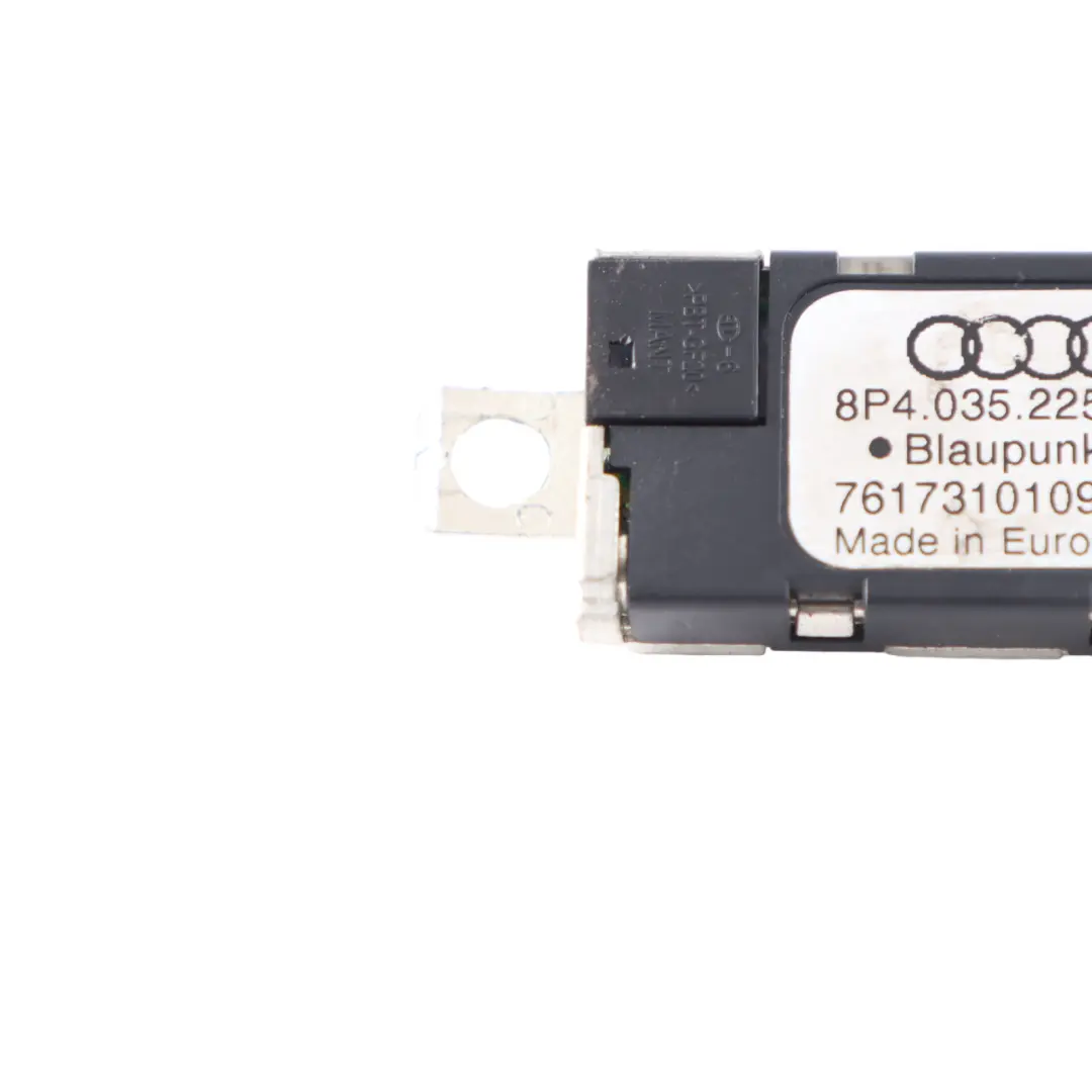 Audi A3 8P Antenna Amplifier Aerial Module Booster Control Unit - SKU 8P4035225B - Part number 8P4035225B