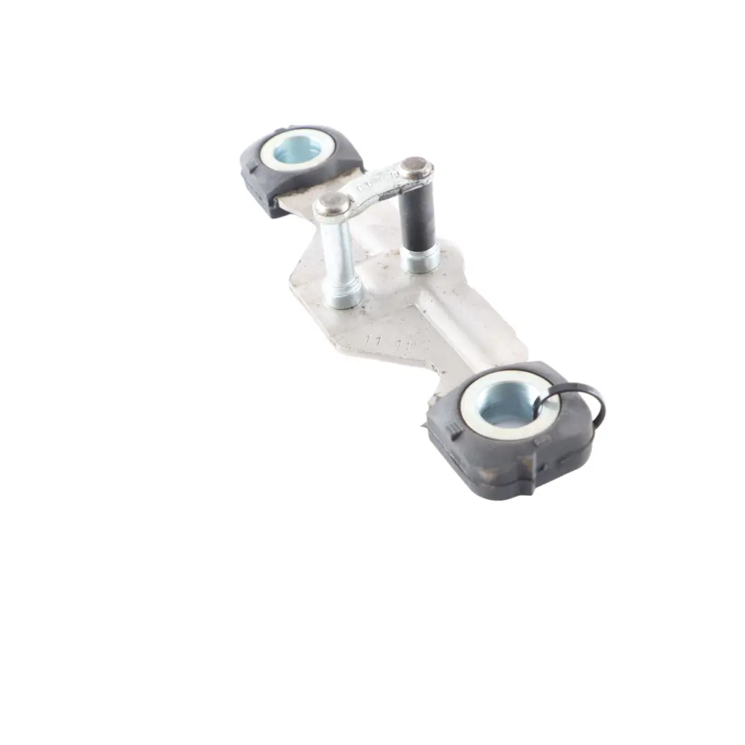 Audi A3 8P Boot Trunk Lid Lock Catch Tailgate Striker Plate Bracket - SKU 8P4827507A - Part number 8P4827507A