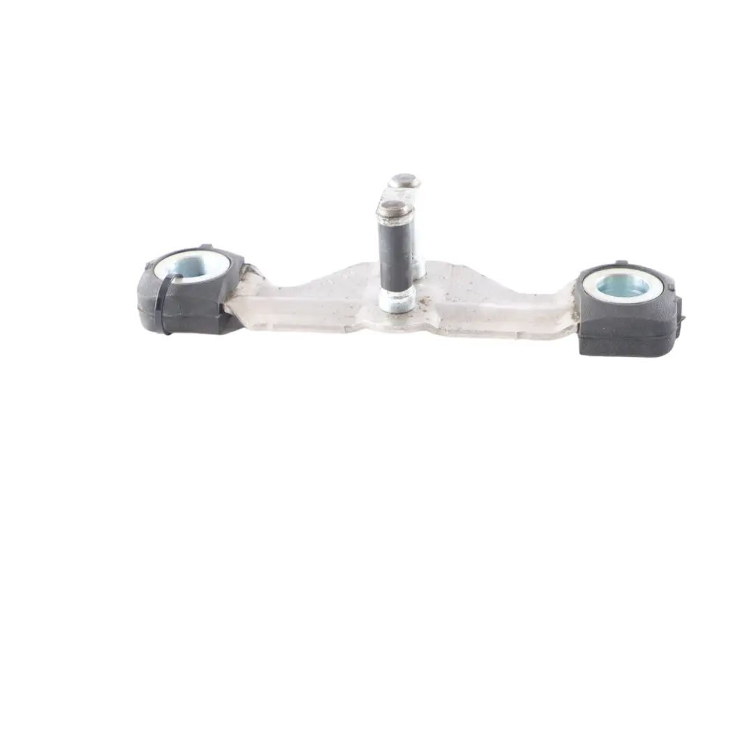 Boot Trunk Lid Lock Catch Tailgate Striker Plate Bracket to Audi A3 8P with Part number 8P4827507A Audi A3 8P Boot Trunk Lid Lock Catch Tailgate Striker Plate Bracket - SKU 8P4827507A - Part number 8P4827507A