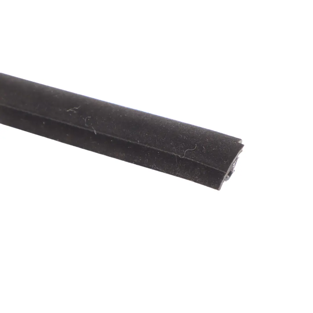 Front Door Window Inner Left N/S Seal Gasket Strip Rubber to Audi A3 8P with Part number 8P4837479 Audi A3 8P Front Door Window Inner Left N/S Seal Gasket Strip Rubber - SKU 8P4837479 - Part number 8P4837479