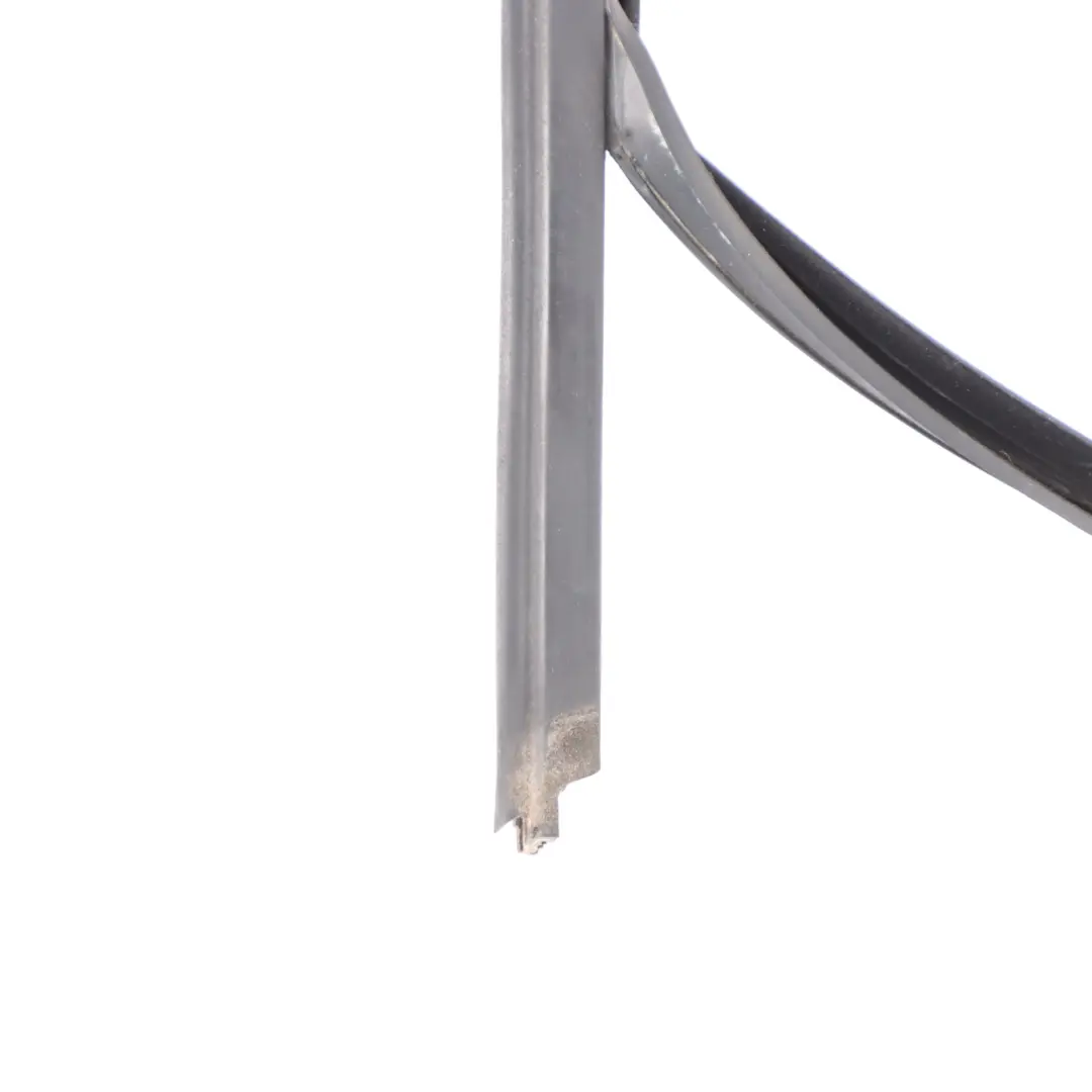Audi A3 8P Sportback Window Seal Door Rear Right O/S Gasket Frame - SKU 8P4839440B - Part number 8P4839440B
