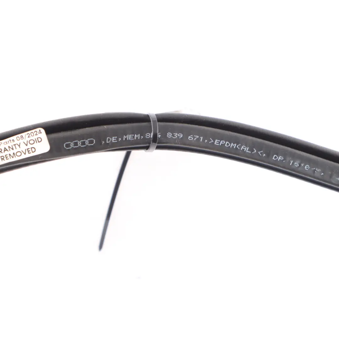 Joint de vitre porte arrière gauche droite Joint caoutchouc pour Audi A3 8P à propos du numéro de pièce 8P4839671 Audi A3 8P Joint de vitre porte arrière gauche droite Joint caoutchouc - SKU 8P4839671 - Numéro de pièce 8P4839671