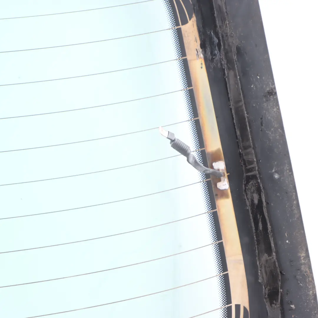 Sportback Szyba Tylna AS2 Podgrzewana do Audi A3 8P o numerze 8P4845501C Audi A3 8P Sportback Szyba Tylna AS2 Podgrzewana - SKU 8P4845501C - Numer Części 8P4845501C