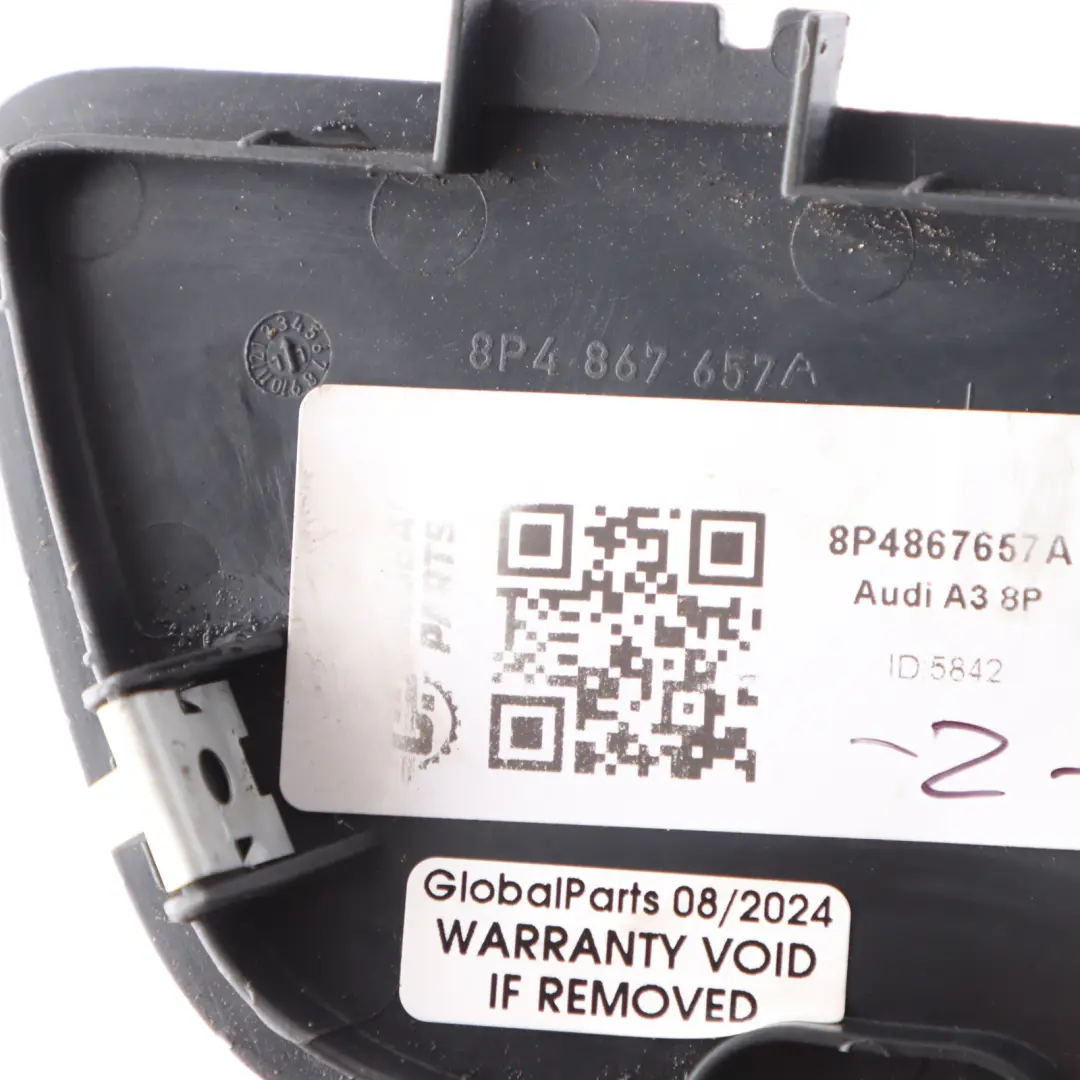 Audi A3 8P Garniture De Couvercle De Coffre - SKU 8P4867657A - Numéro de pièce 8P4867657A