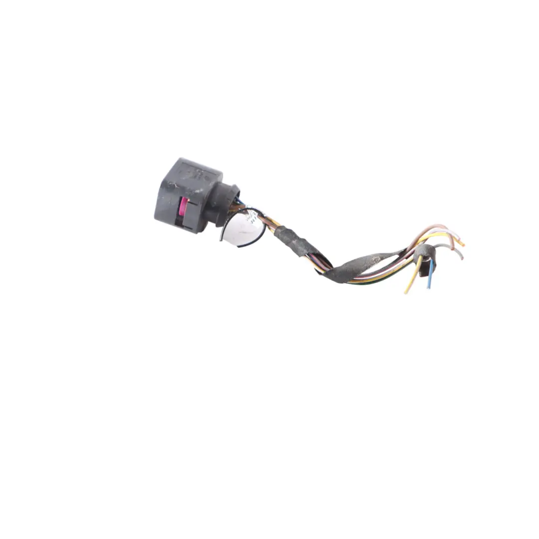 Luz Trasera Panel Lateral Trasera Derecha Enchufe Cableado 1J0973733 para Audi A3 8P con número de pieza 8P4945096E Audi A3 8P Luz Trasera Panel Lateral Trasera Derecha Enchufe Cableado 1J0973733 - SKU 8P4945096E-2 - Número de pieza 8P4945096E