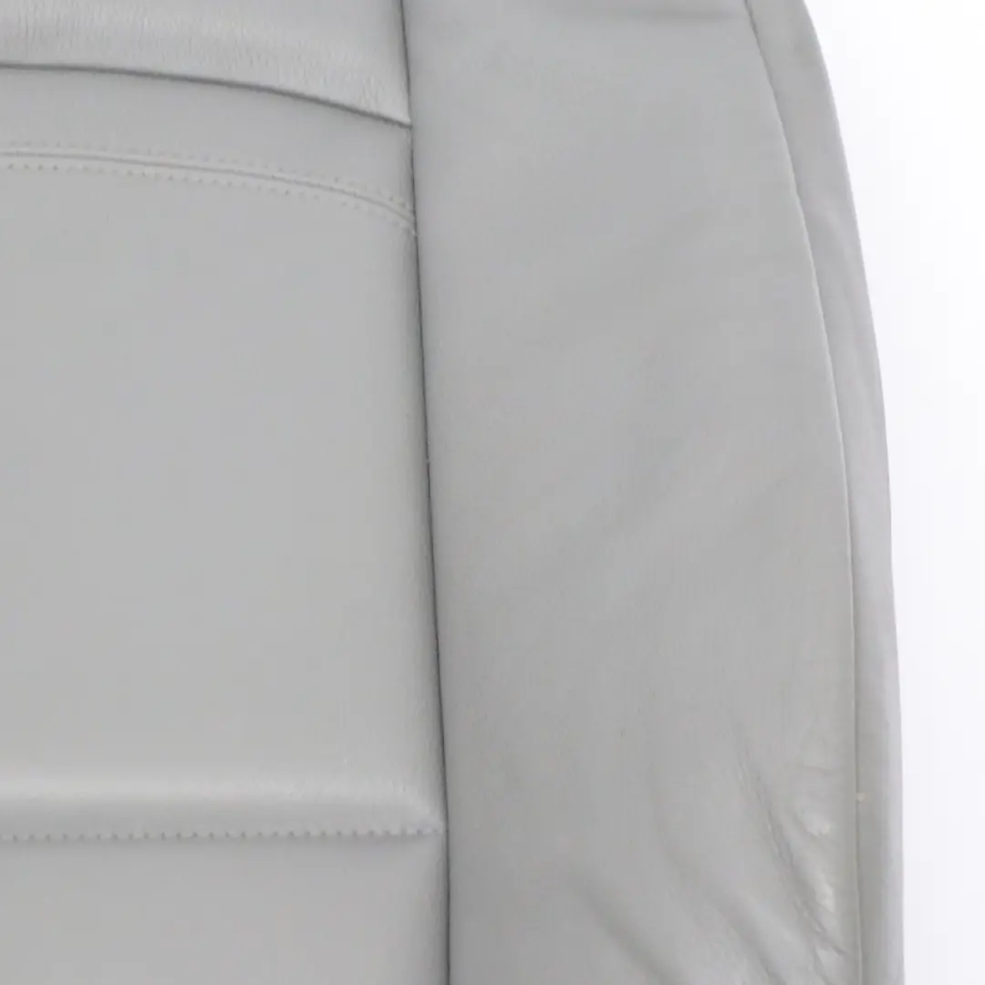 Housse De Dossier De Siège Avant Gauche Cuir Gris pour BMW E93 à propos du numéro de pièce 9117697 BMW E93 Housse De Dossier De Siège Avant Gauche Cuir Gris - SKU 9117697 - Numéro de pièce 9117697