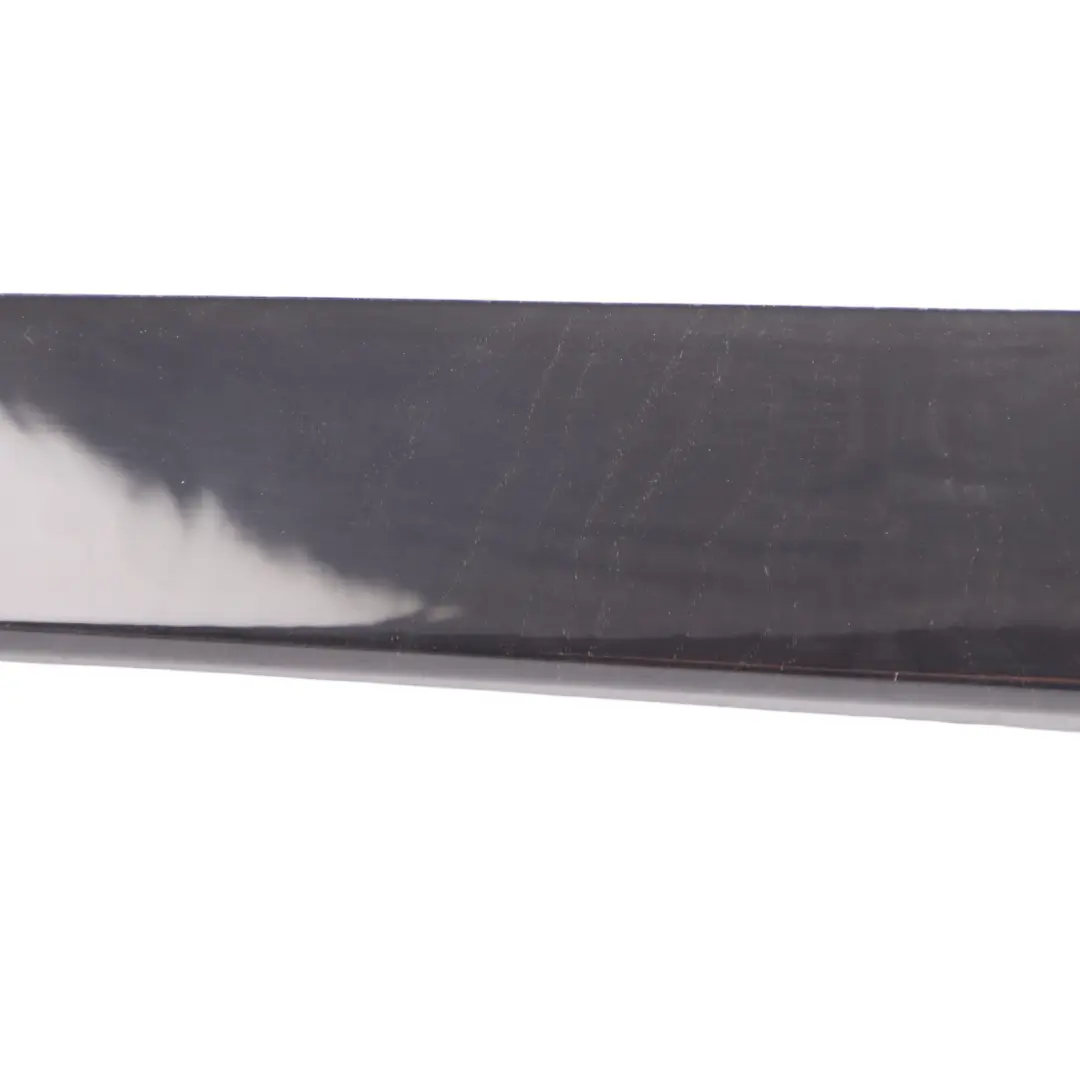 Puerta Trasera Tapa Tira Derecho Madera Fresno Gris para BMW F02 F04 con número de pieza 9151208 BMW F02 F04 Puerta Trasera Tapa Tira Derecho Madera Fresno Gris - SKU 9151208 - Número de pieza 9151208