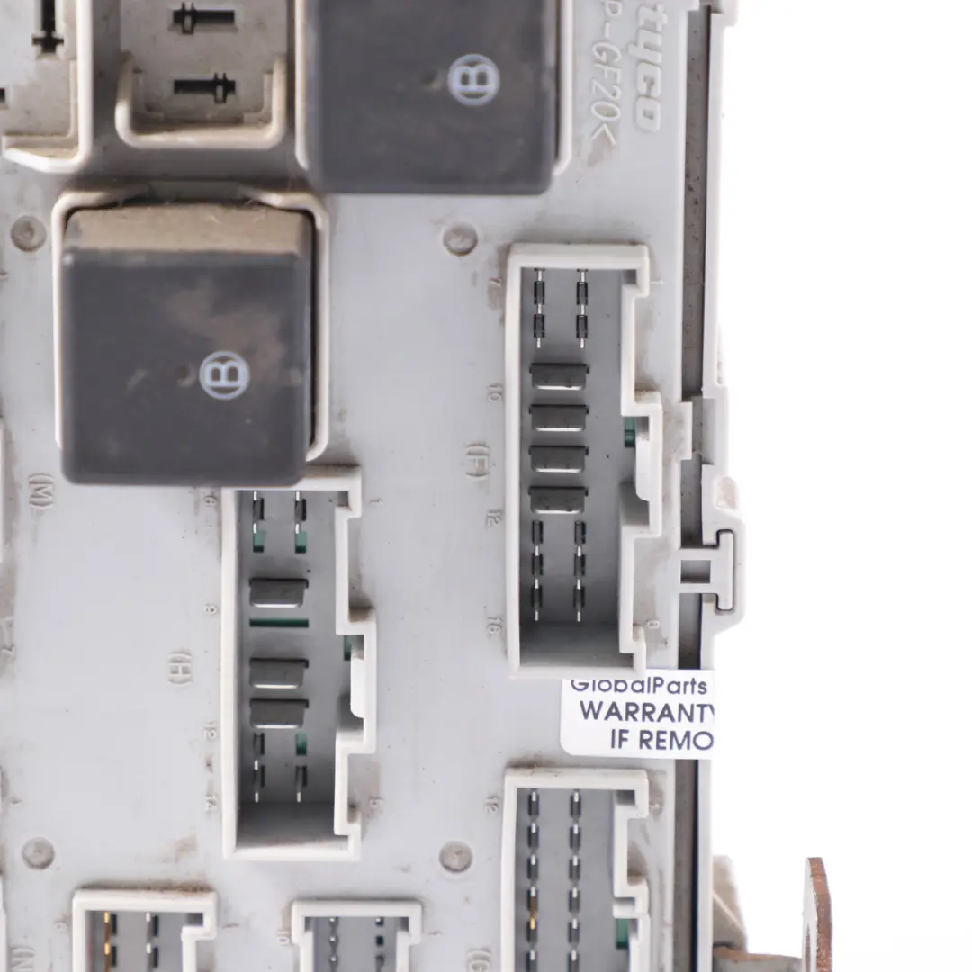 Scatola fusibili Modulo controllo Unità ECU per Hyundai H-1 con numero di parte 919504H071 Hyundai H-1 Scatola fusibili Modulo controllo Unità ECU - SKU 919504H071 - Numero di parte 919504H071