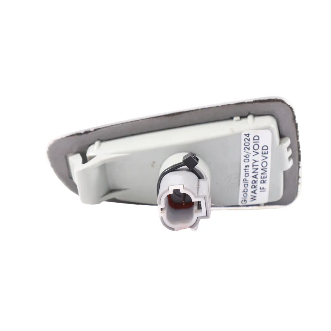 parafango indicatore direzione lampada anteriore destra per Hyundai H-1 con numero di parte 92304-4H000 Hyundai H-1 parafango indicatore direzione lampada anteriore destra - SKU 92304-4H000 - Numero di parte 92304-4H000