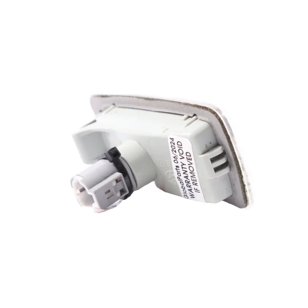 Hyundai H-1 Kotflügel Blinkerleuchte Vorne Rechts - SKU 92304-4H000 - Teilenummer 92304-4H000
