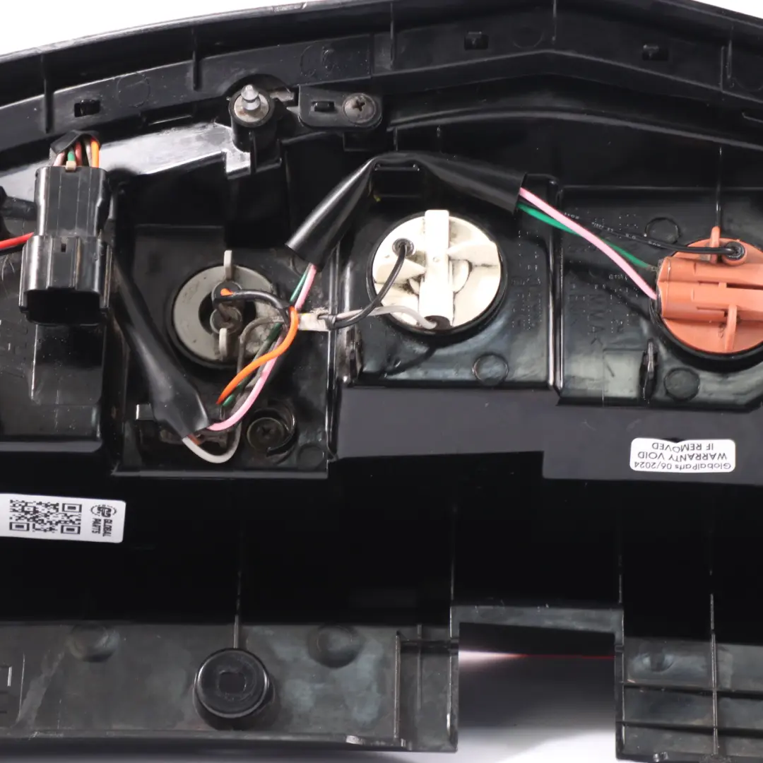 Hyundai H-1 Koffer Raum Heck Klappen Leuchte Hinten Rechts - SKU 92402 4H060 - Teilenummer 92402 4H060