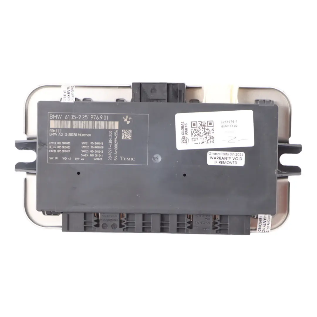 Footwell Light Control Unit Module ECU FRM III to BMW F02 with Part number 9251976 BMW F02 Footwell Light Control Unit Module ECU FRM III - SKU 9251976-1 - Part number 9251976