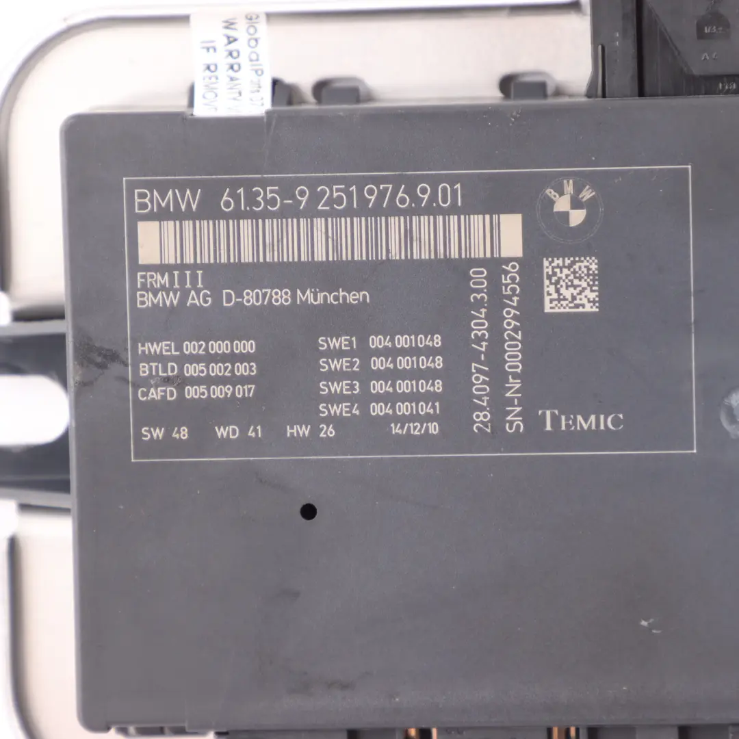 Footwell Light Control Unit Module ECU FRM III to BMW F02 with Part number 9251976 BMW F02 Footwell Light Control Unit Module ECU FRM III - SKU 9251976-1 - Part number 9251976