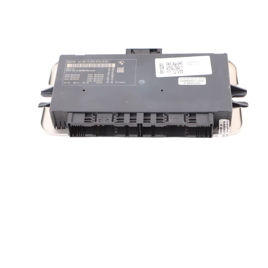 Footwell Light Control Unit Module ECU FRM III to BMW F02 with Part number 9251976 BMW F02 Footwell Light Control Unit Module ECU FRM III - SKU 9251976-1 - Part number 9251976