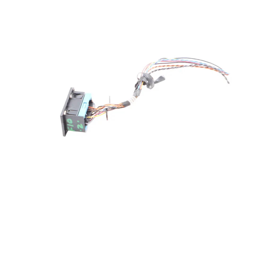 OBD Plug Socket Mounting Frame to BMW F07 GT F10 F11 F12 F13 X3 F25 with Part number 9252670 BMW F07 GT F10 F11 F12 F13 X3 F25 OBD Plug Socket Mounting Frame - SKU 9252670 - Part number 9252670